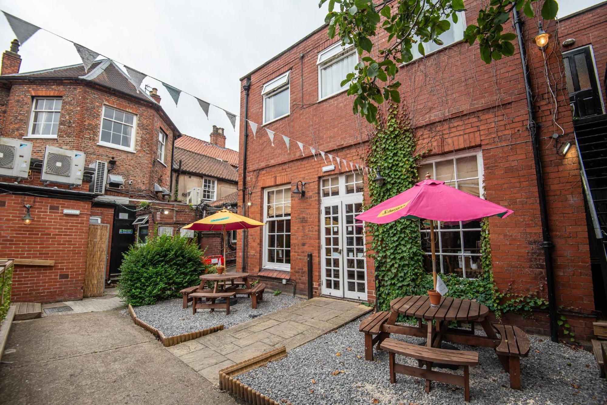 The George Inn Selby Kültér fotó